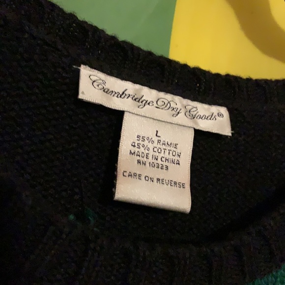 Cambridge Dry Goods Vintage Holiday Sweater - Picture 3 of 3